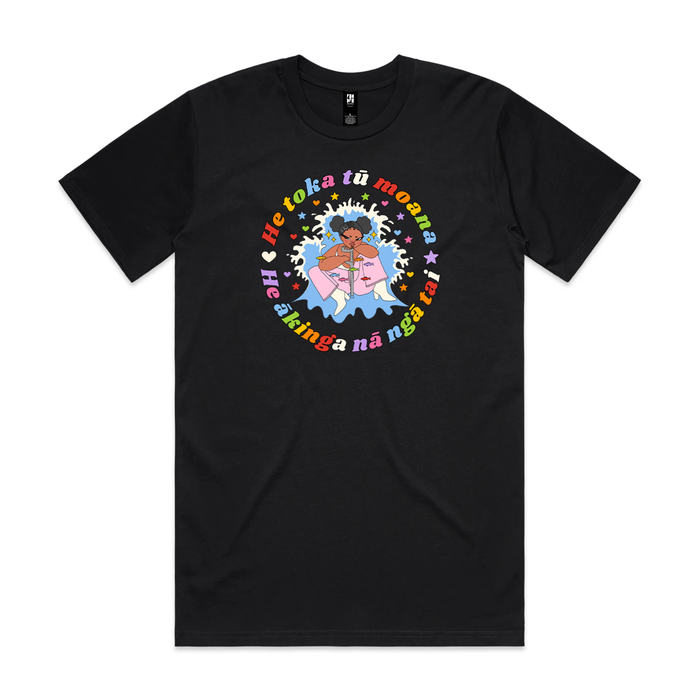 'He toka tū moana, He ākinga nā ngā tai' Black Tee by Te Atarua Davis